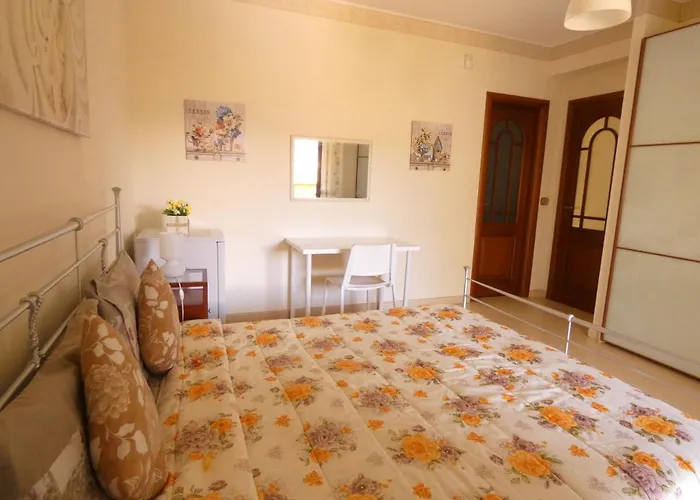 לינה וארוחת בוקר Magnolia 3*